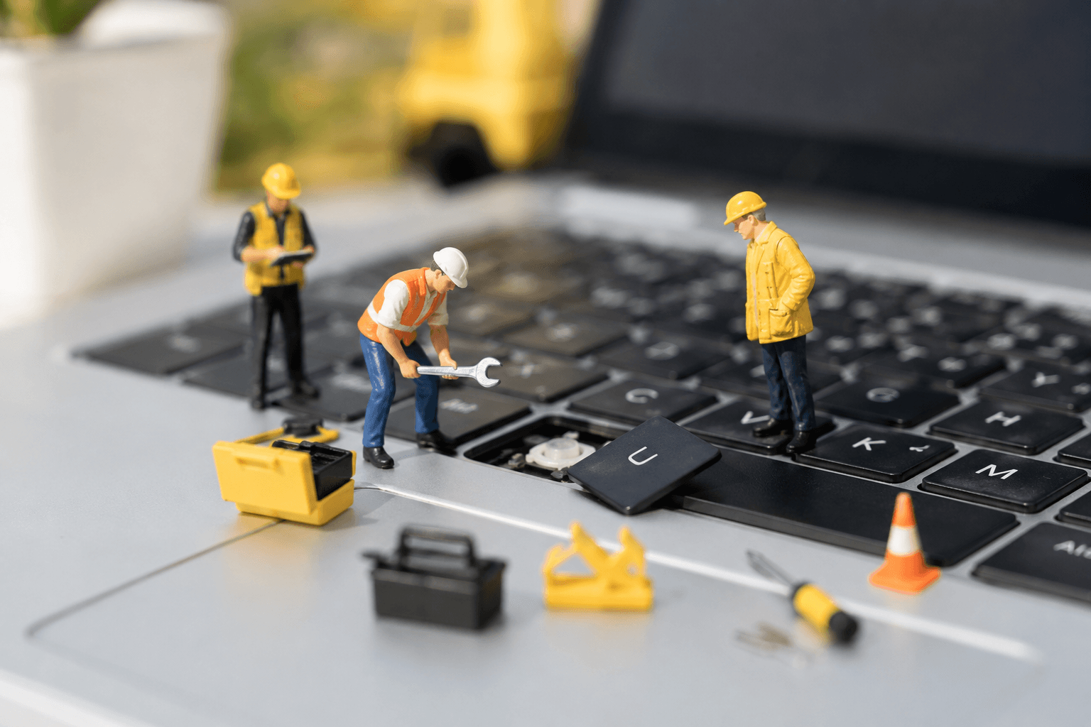 Web maintenance dashboard showing uptime and performance metrics